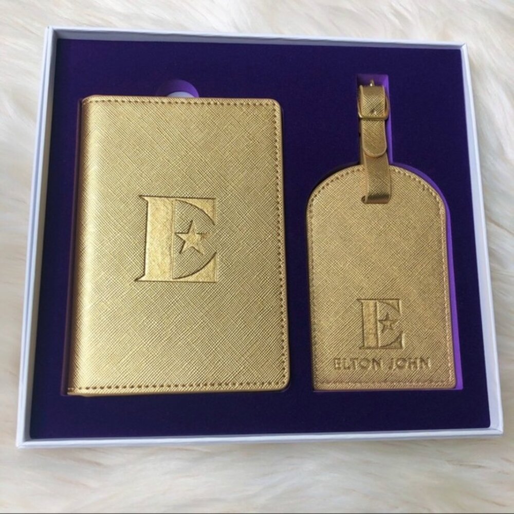 ELTON JOHN Farewell Tour  VIP PASSPORT HOLDER & LUGGAGE TAG NEW IN BOX